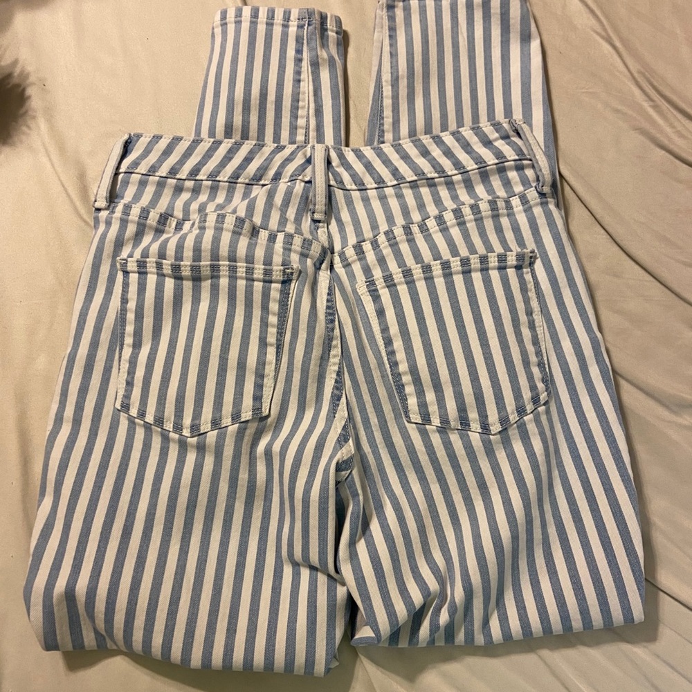 universal thread jeans - Picture 4 of 4